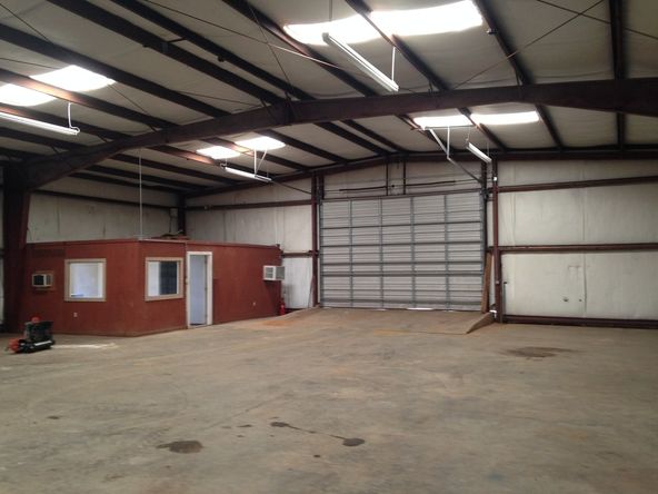 494 Lincoln St, Canton, MS 39046